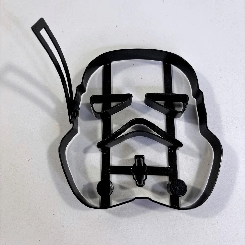 Williams Sonoma Star Wars Stormtrooper Pancake Mold Egg Ring Black Metal Handle